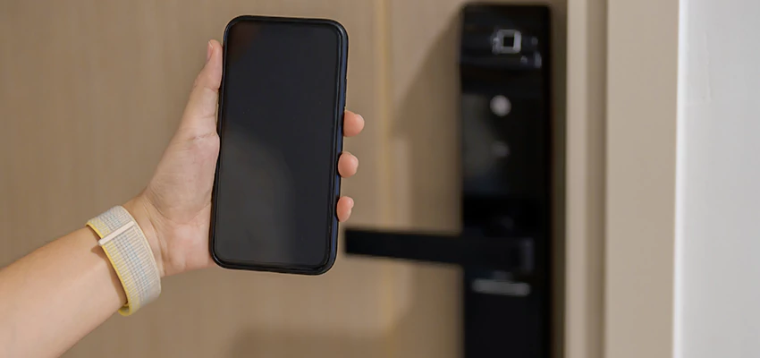 Keypad Wifi Locks Repair And Installation in Glen Avon, CA