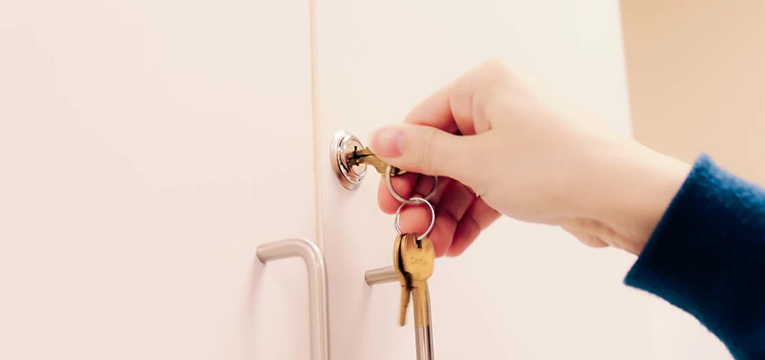 Cabinet Electronic Locks Repair in Glen Avon, California