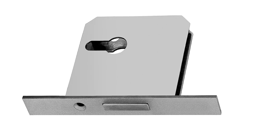 Fix A Deadbolt Door Lock in Glen Avon, California